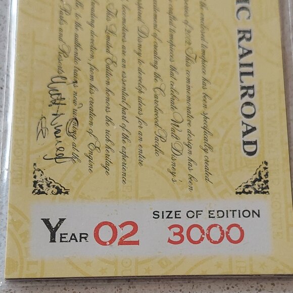 Disney Carolwood Pacific Railroad #173 "Lilly Belle" Train & Pocket Watch Set - Picture 16 of 16